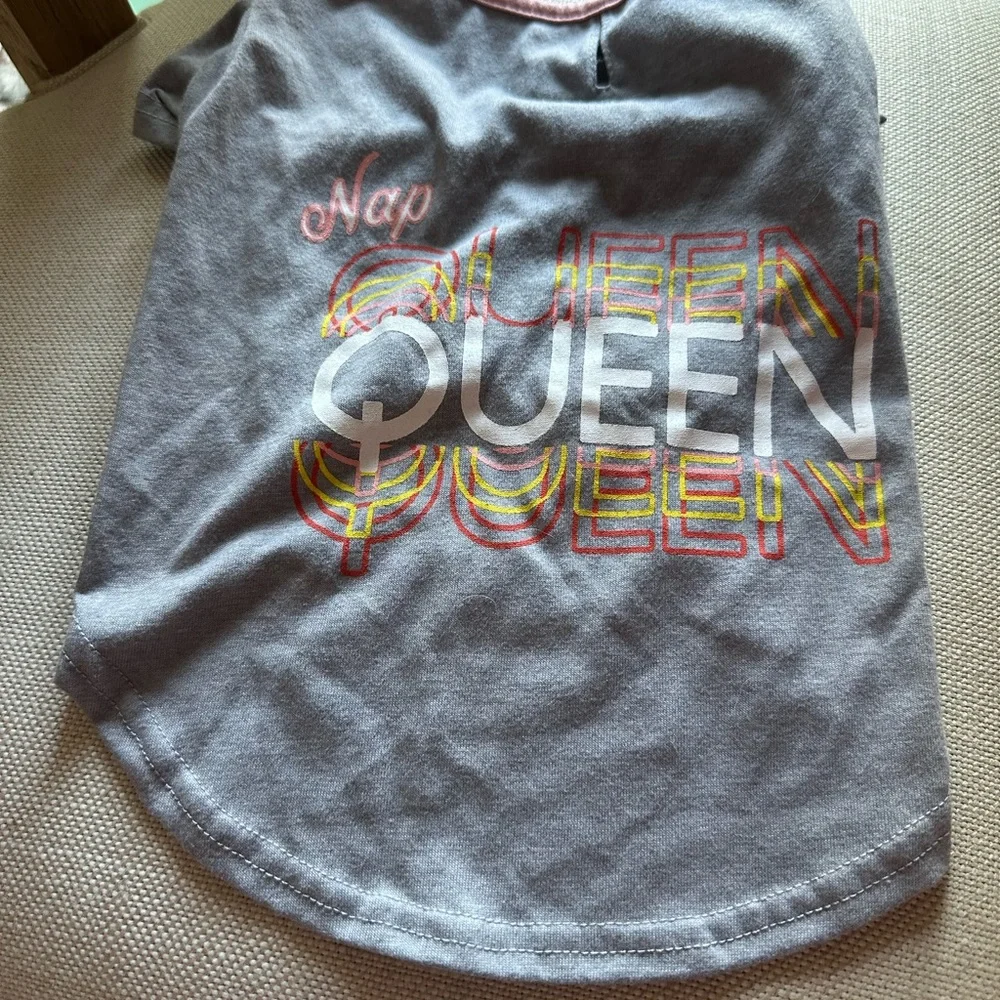 Gray 'Nap Queen' Dog Shirt